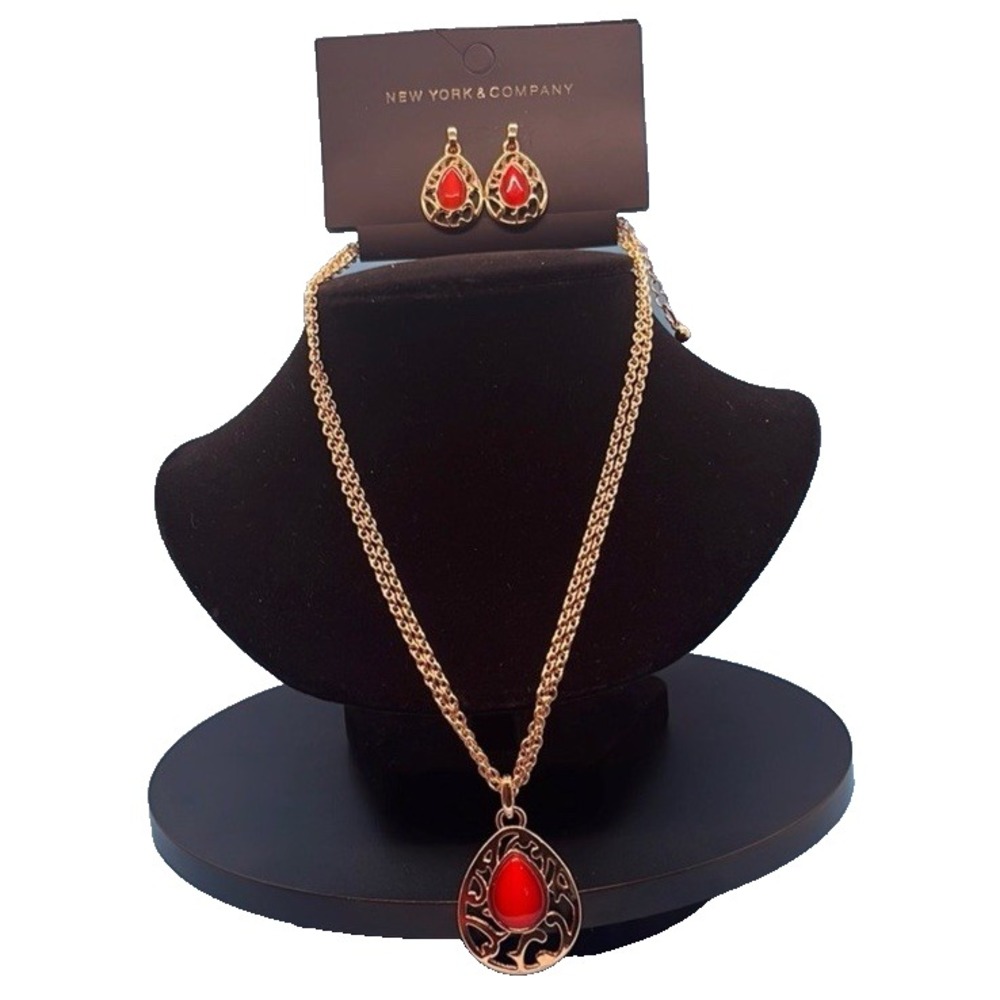 New York‎ & Company Gold & Red Pendant Necklace and Earring Set
